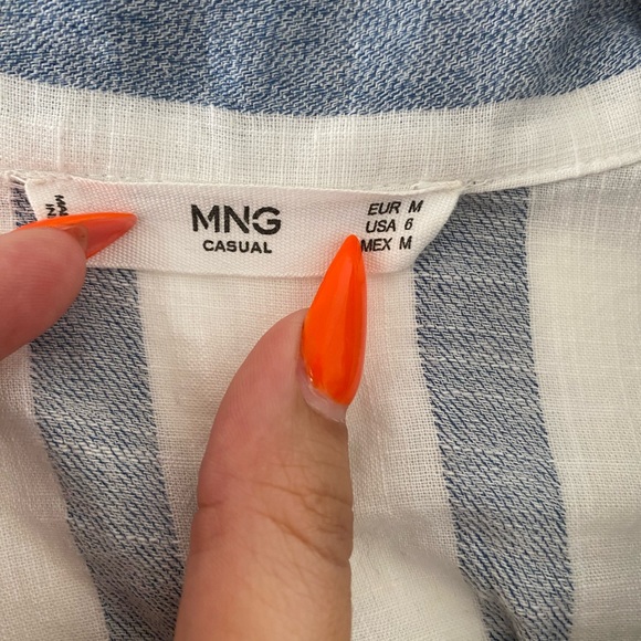 Striped blue and white top - Picture 3 of 3